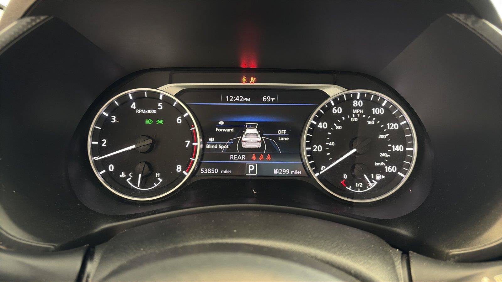 Used 2024 Nissan Sentra SV FWD image 13