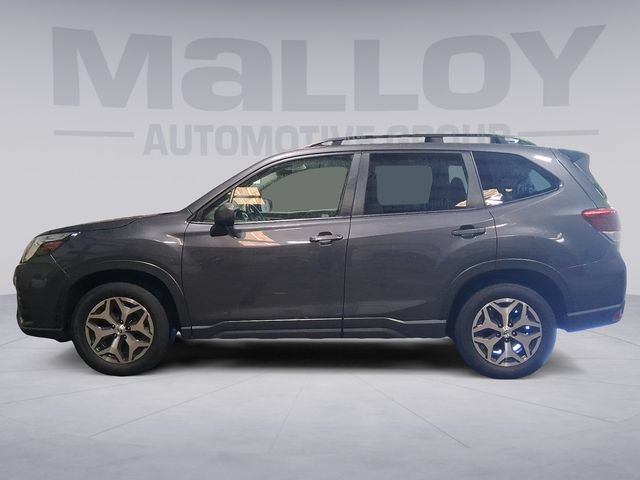 Used 2024 Subaru Forester Premium AWD/4WD image 2