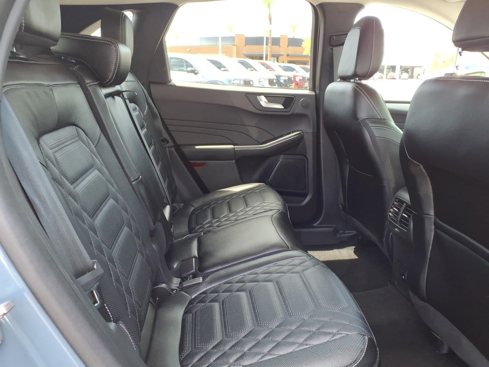 Certified 2024 Ford Escape SE w/ PHEV Premium Package FWD image 14