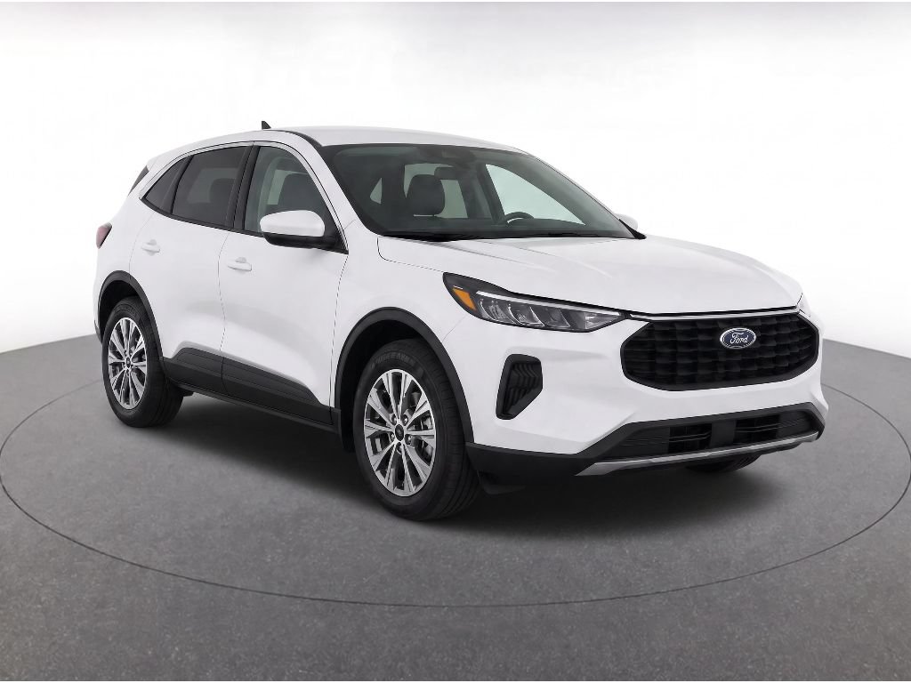 Certified 2024 Ford Escape Active w/ Tech Pack #2 FWD image 2