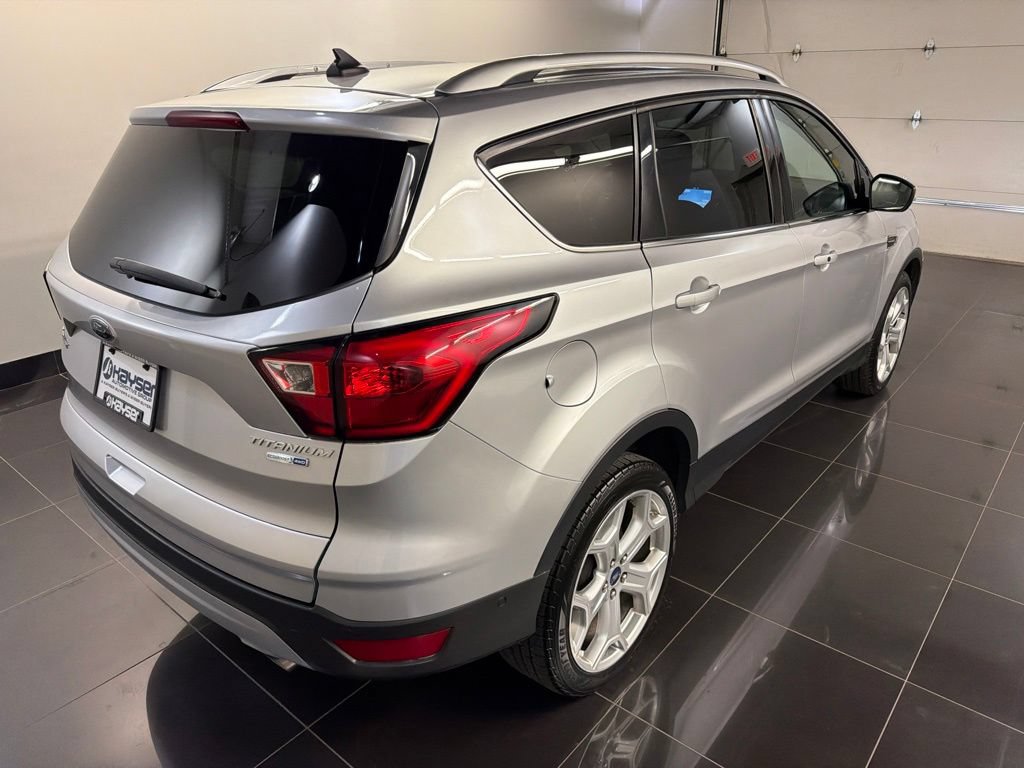 Certified 2019 Ford Escape Titanium AWD/4WD image 6