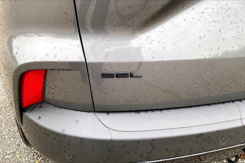 Certified 2022 Ford Escape SEL w/ SEL Stealth AWD Package image 6