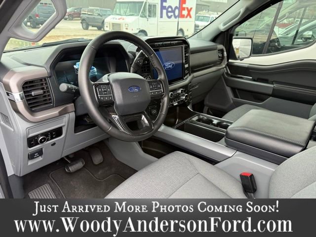 Certified 2024 Ford F150 XLT w/ Mobile Office Package image 5