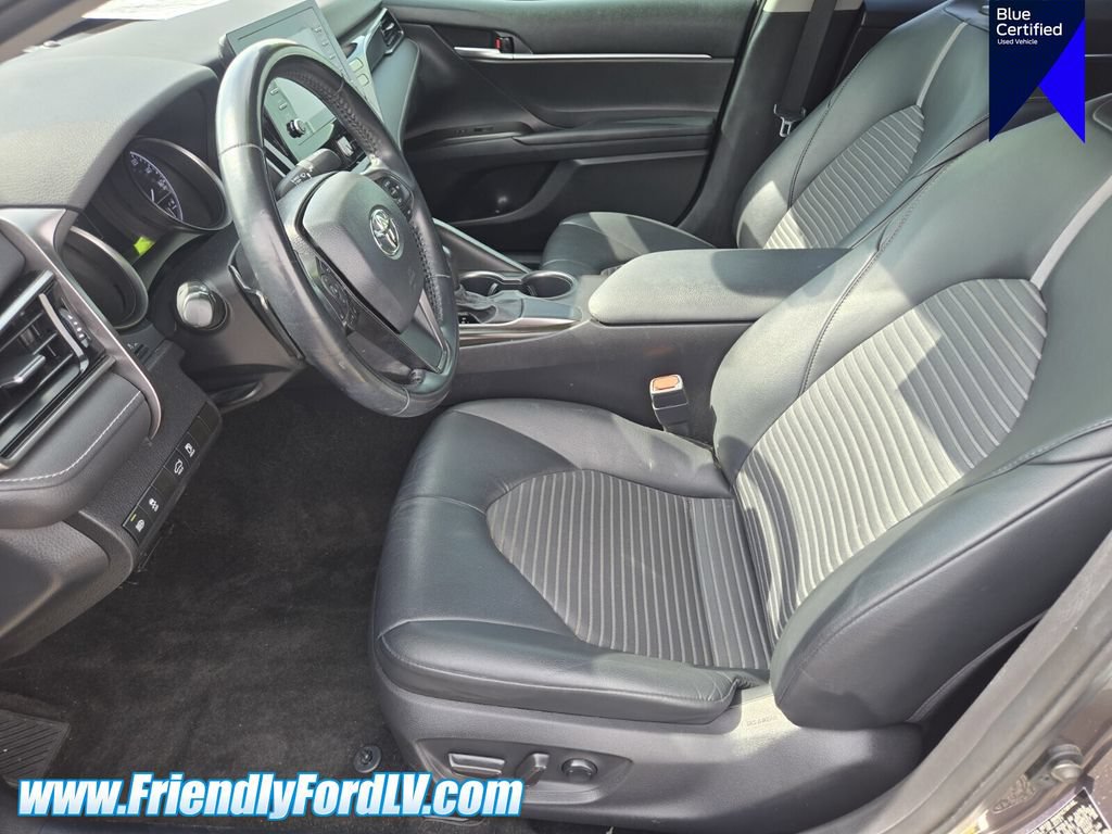 Used 2021 Toyota Camry SE w/ Carpet Mat Package (TMS) FWD image 11