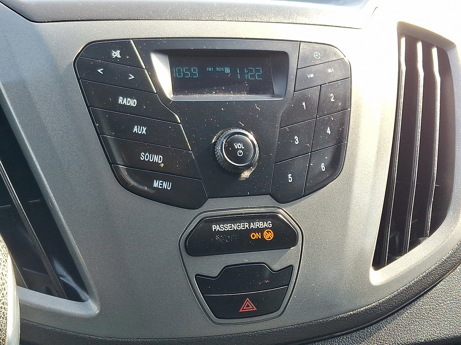 Certified 2018 Ford Transit 250 130 Low Roof w/ Exterior Upgrade Package image 23