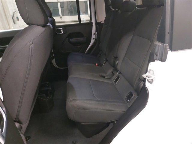 Used 2022 Jeep Gladiator Sport image 14