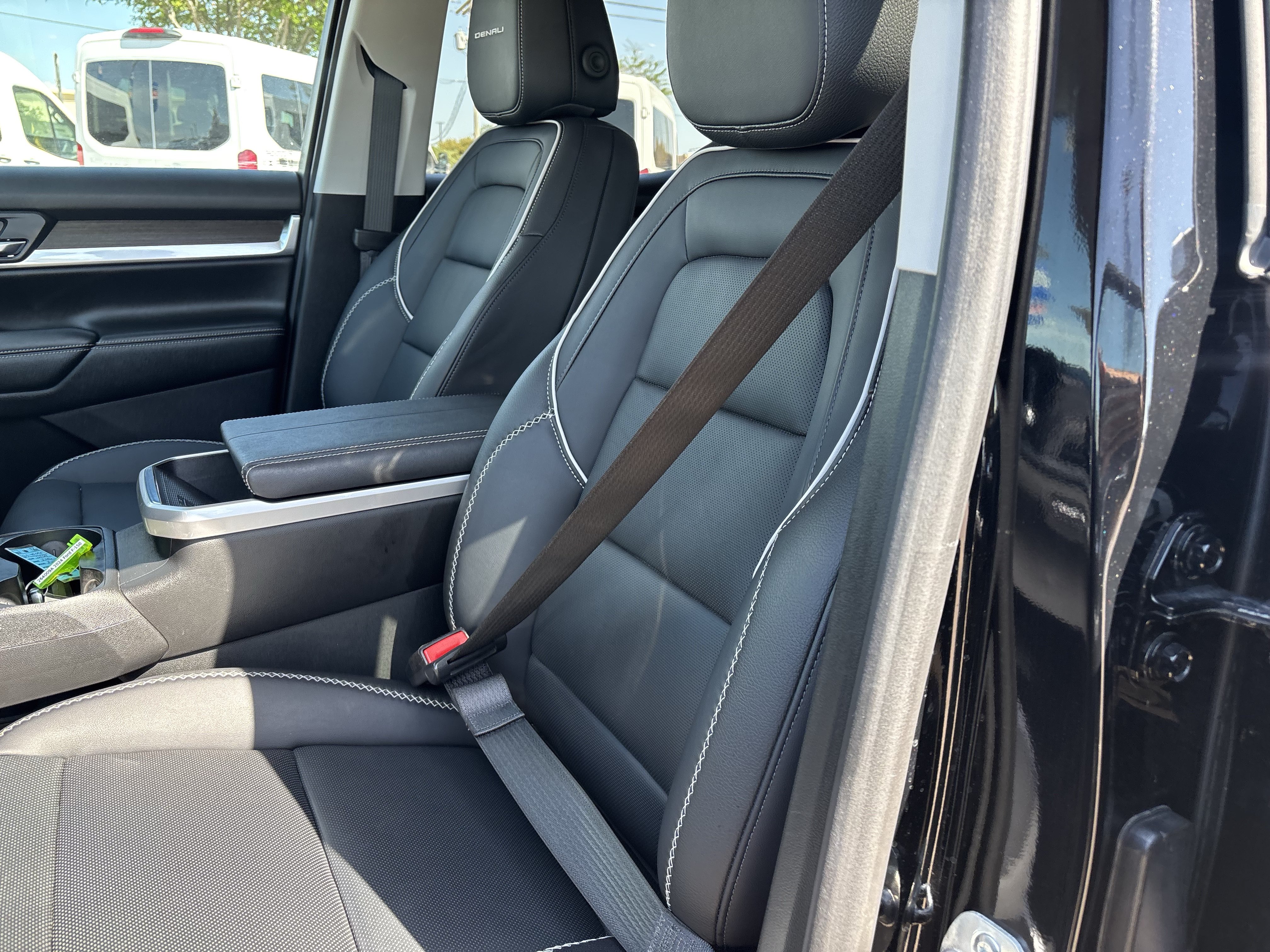Used 2026 GMC Terrain Denali AWD/4WD image 11