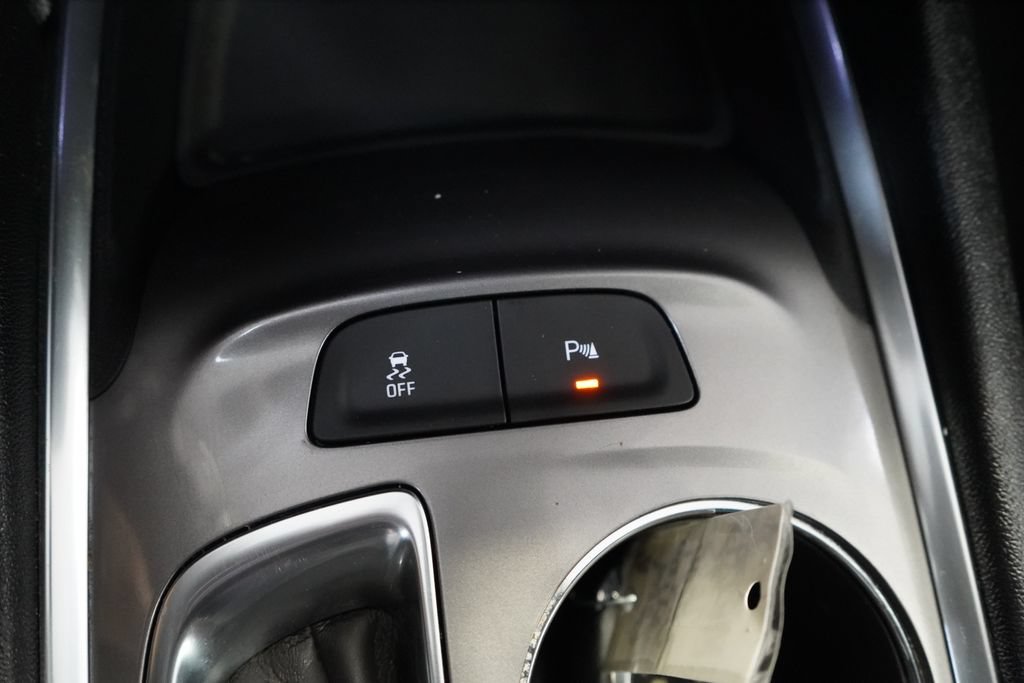Used 2025 Chevrolet Malibu LT FWD image 38