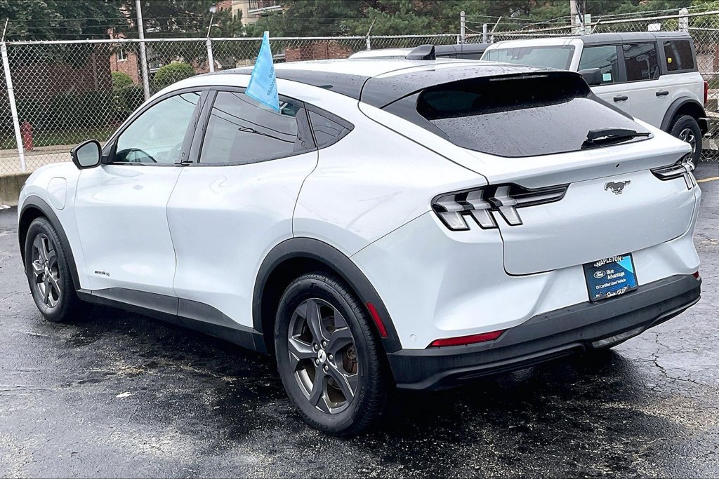 Certified 2023 Ford Mustang Mach-E Select AWD/4WD image 10