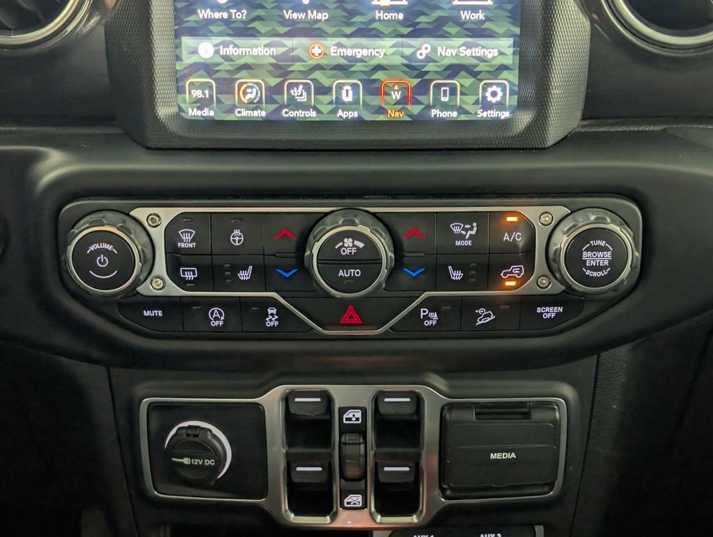 Used 2021 Jeep Wrangler Unlimited Sahara image 15