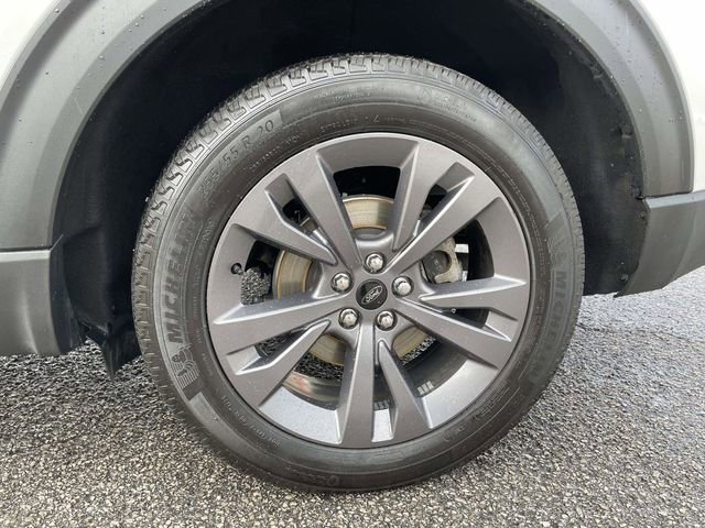 Certified 2023 Ford Explorer XLT w/ Equipment Group 202A image 10