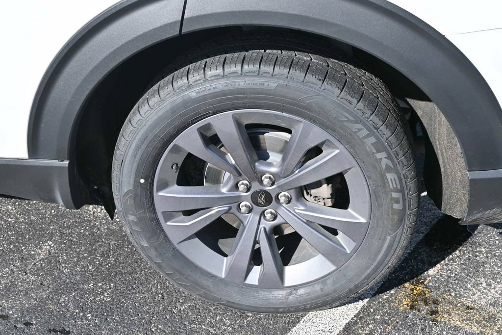 Certified 2023 Ford Explorer XLT AWD/4WD image 14