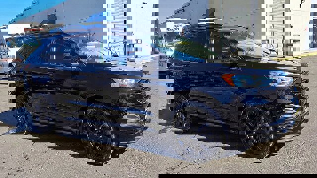 Certified 2022 Ford Edge SE w/ Black Appearance Package image 12