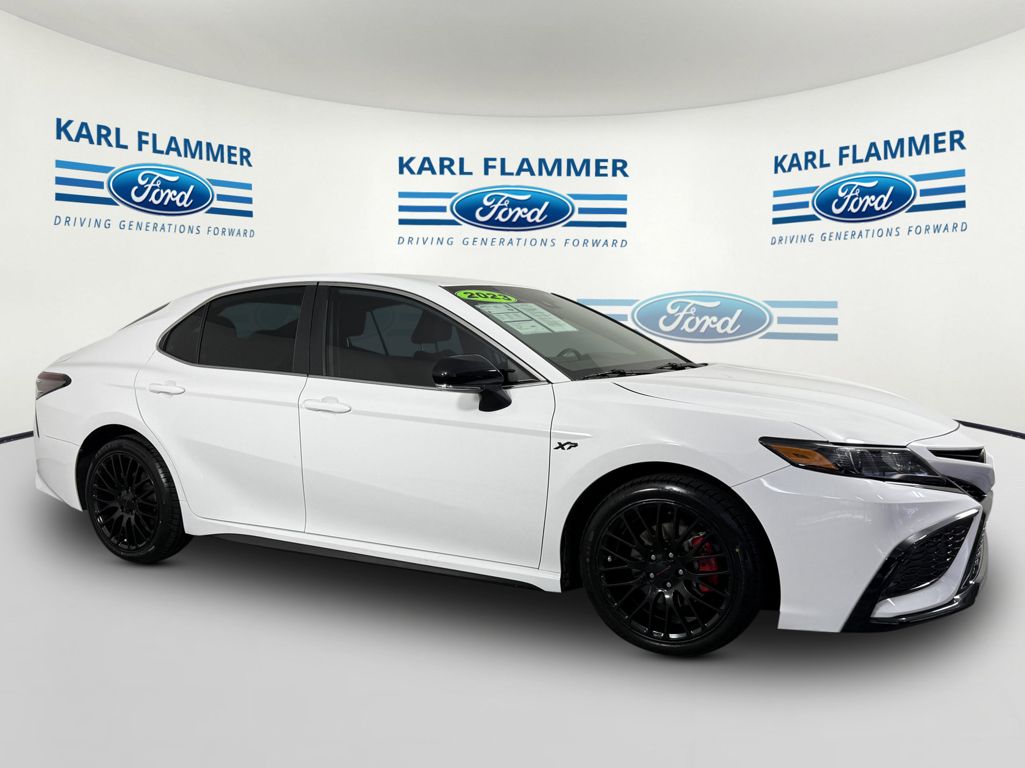 Used 2023 Toyota Camry SE