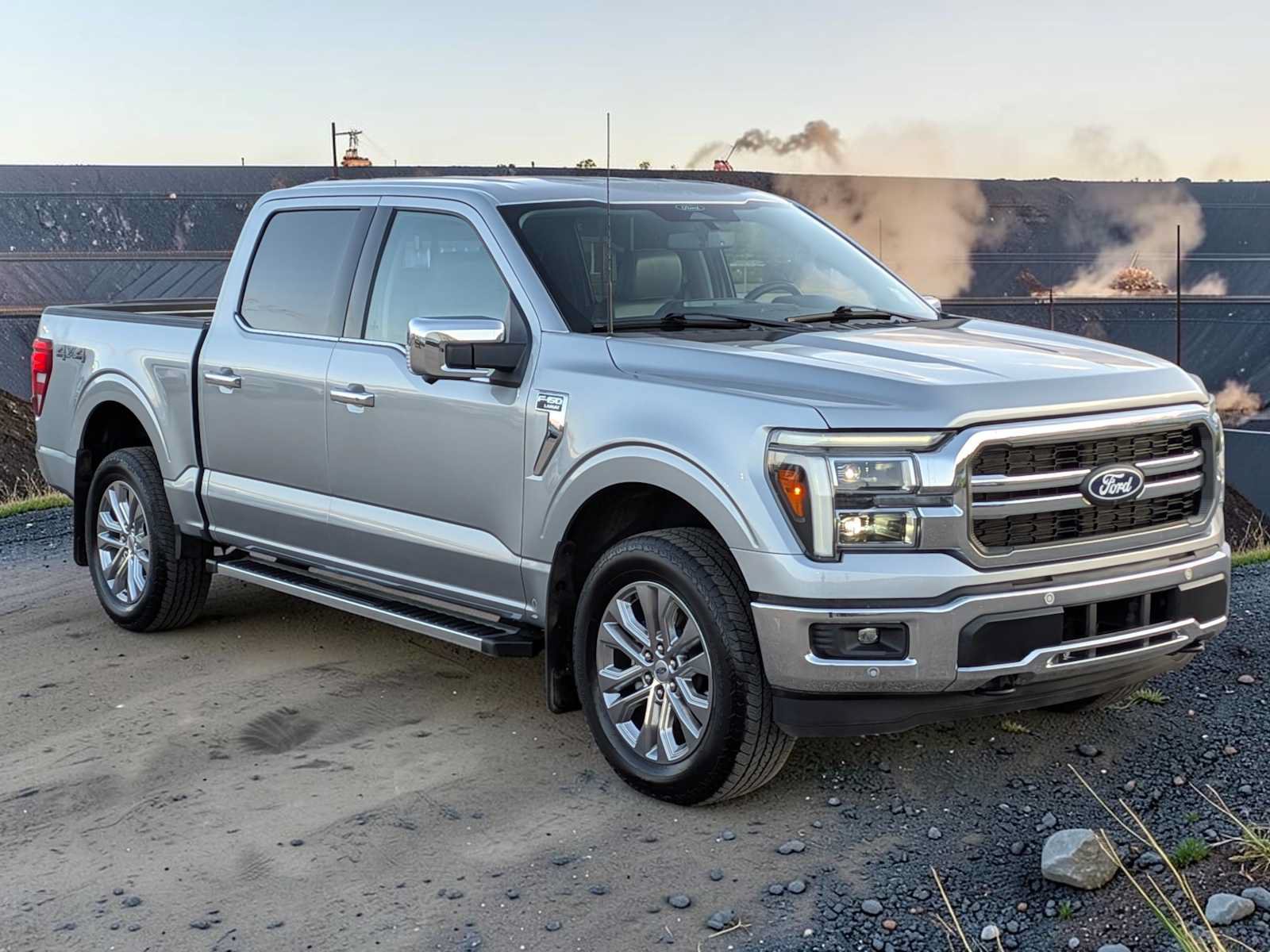Certified 2025 Ford F150 Lariat w/ Tow/Haul Package AWD/4WD image 8