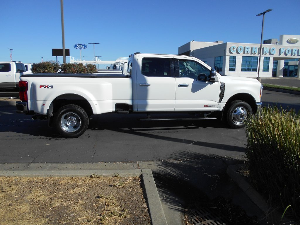 Certified 2024 Ford F350 Lariat w/ Lariat Ultimate Package AWD/4WD image 6
