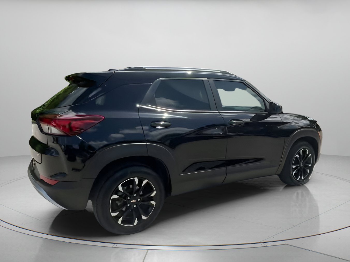 Used 2022 Chevrolet TrailBlazer LT FWD image 31