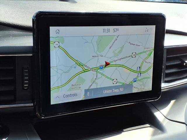 Certified 2021 Ford Explorer XLT w/ Equipment Group 202A image 13