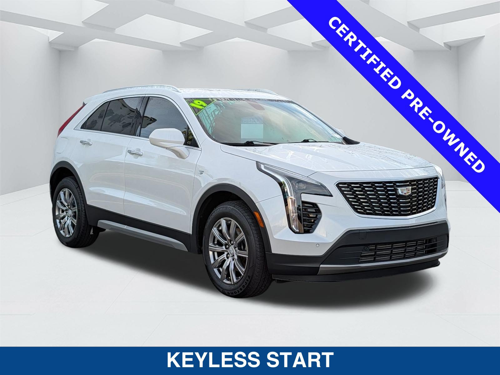 Used 2019 Cadillac XT4 Premium Luxury FWD image 3