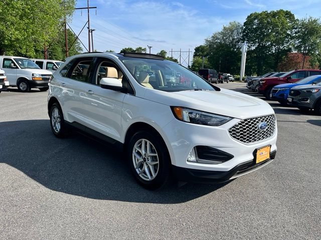 Certified 2023 Ford Edge SEL w/ Convenience Package AWD/4WD image 4