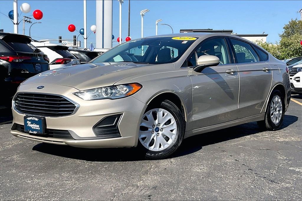 Certified 2019 Ford Fusion S FWD image 10