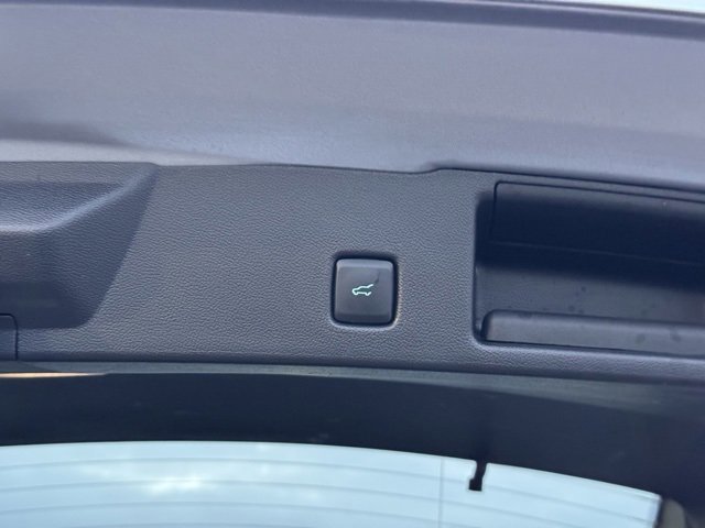 Certified 2023 Ford Escape ST-Line w/ Tech Pack #1 image 39