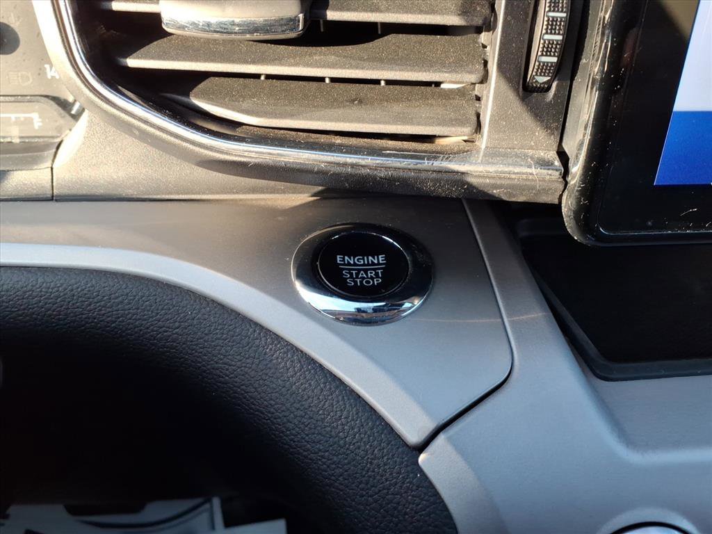 Certified 2023 Ford Explorer XLT w/ Equipment Group 202A image 25