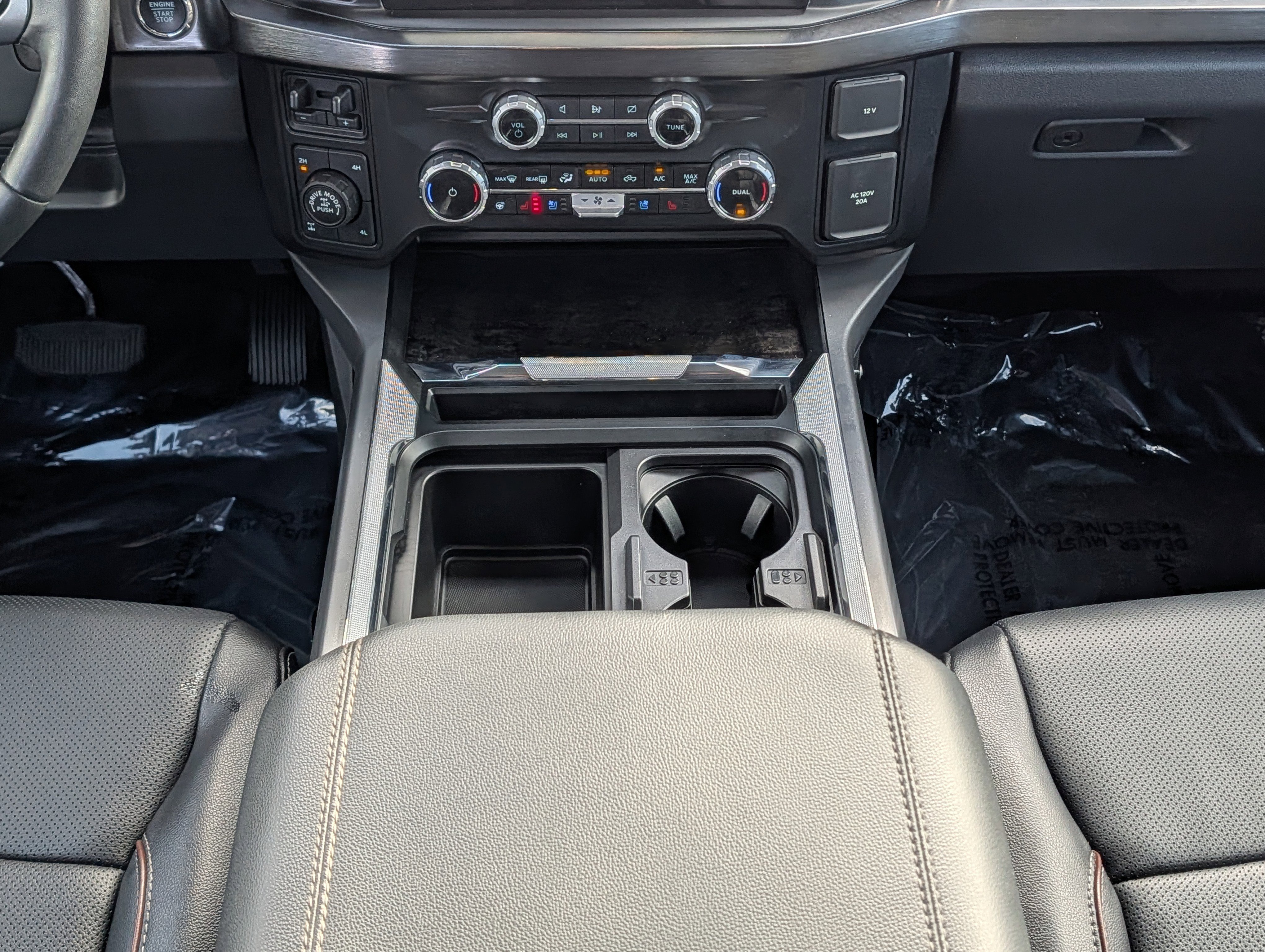 Certified 2024 Ford F350 Lariat w/ Lariat Ultimate Package image 20