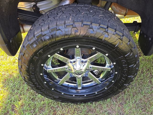 Used 2020 Chevrolet Silverado 2500 High Country w/ Z71 Off-Road Package AWD/4WD image 9