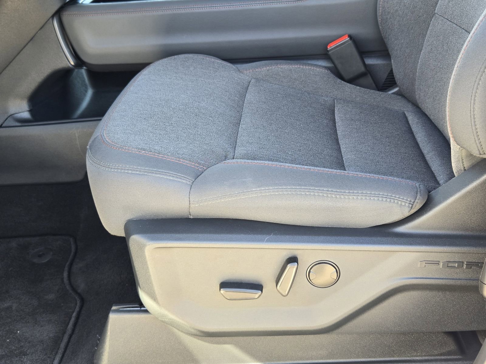 Certified 2025 Ford Expedition Max Active image 24