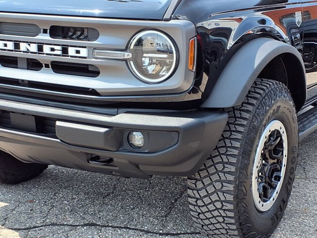 Certified 2023 Ford Bronco Big Bend w/ Sasquatch Package AWD/4WD image 26