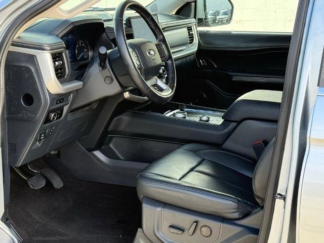 Certified 2023 Ford Expedition XLT image 6