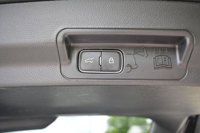 Certified 2023 Ford Explorer XLT AWD/4WD image 24