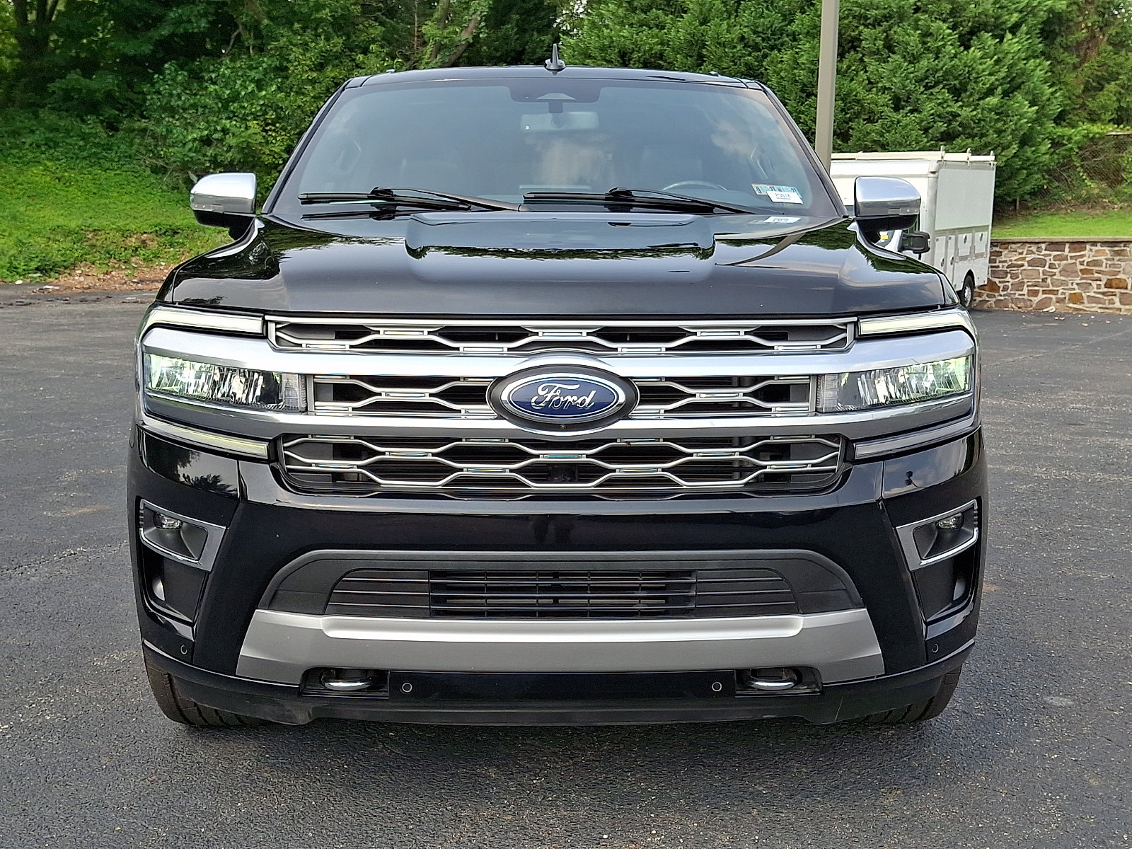 Certified 2023 Ford Expedition Max Platinum AWD/4WD image 2