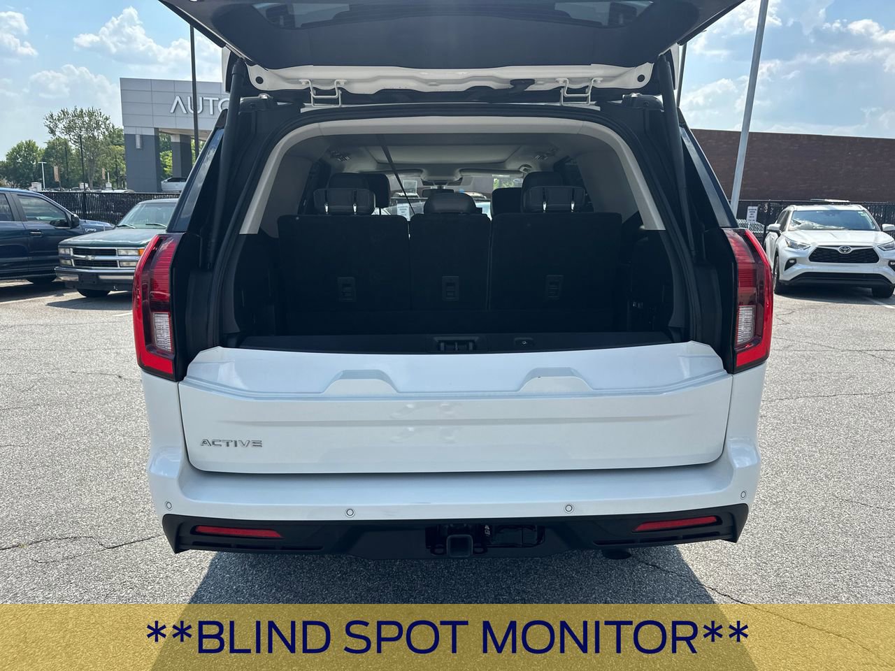 Certified 2025 Ford Expedition Active AWD/4WD image 20