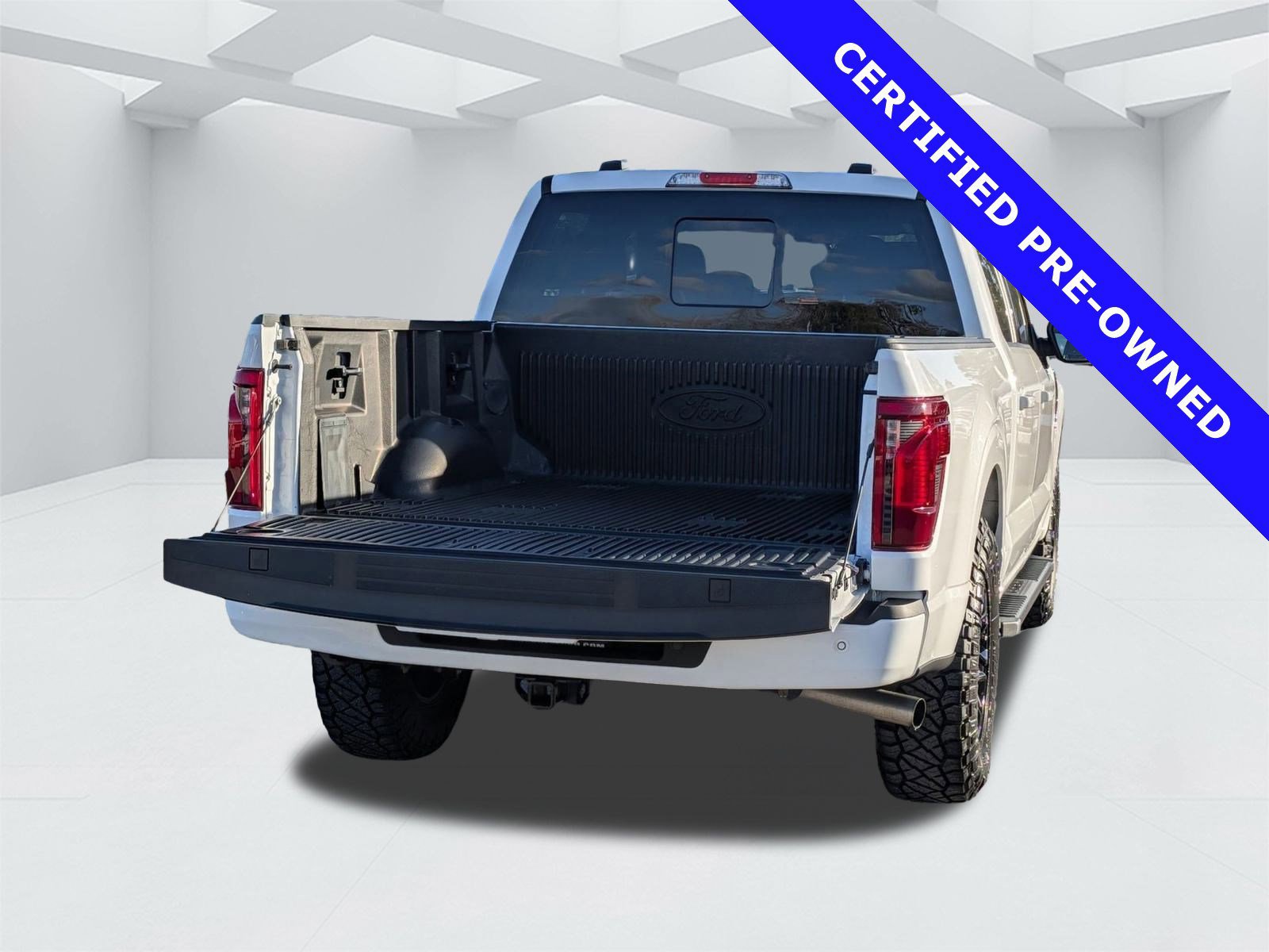 Certified 2024 Ford F150 XLT w/ Equipment Group 302A MID image 13