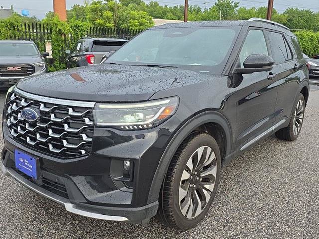 Certified 2025 Ford Explorer Platinum w/ LUX Leather Package AWD/4WD image 2