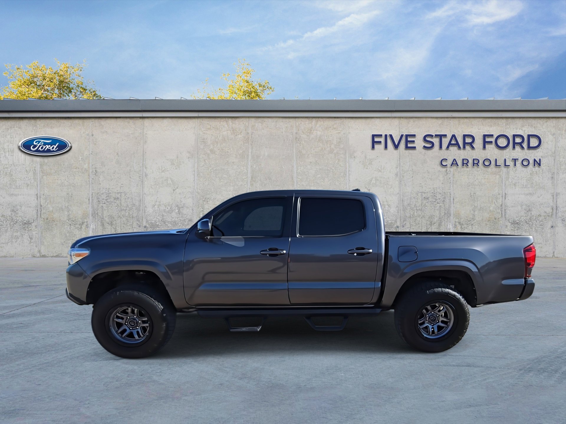 Used 2021 Toyota Tacoma SR w/ SR Convenience Package image 6