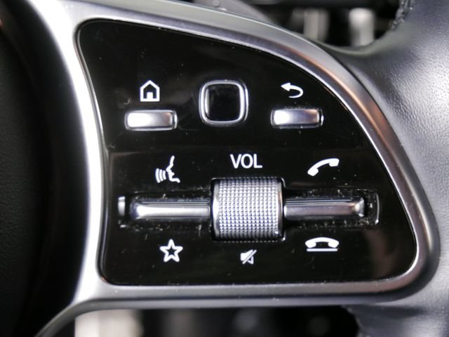 Used 2023 Mercedes-Benz GLA 250 4MATIC image 27