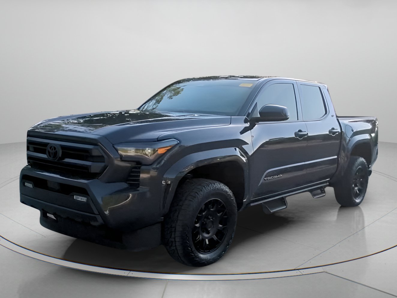 Used 2025 Toyota Tacoma SR5 AWD/4WD image 12