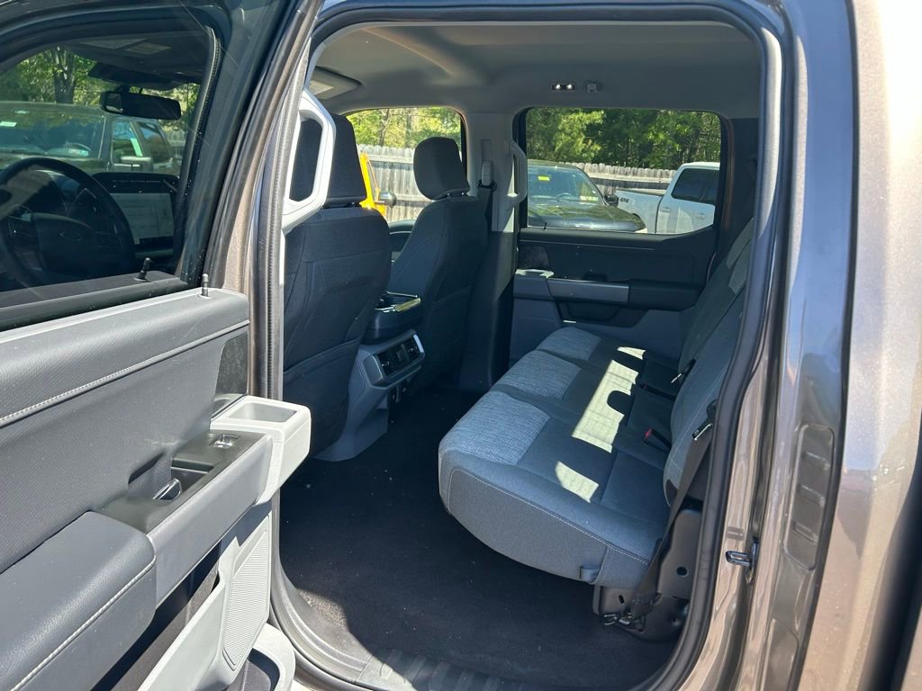 Certified 2022 Ford F150 XLT w/ Equipment Group 302A High AWD/4WD image 18