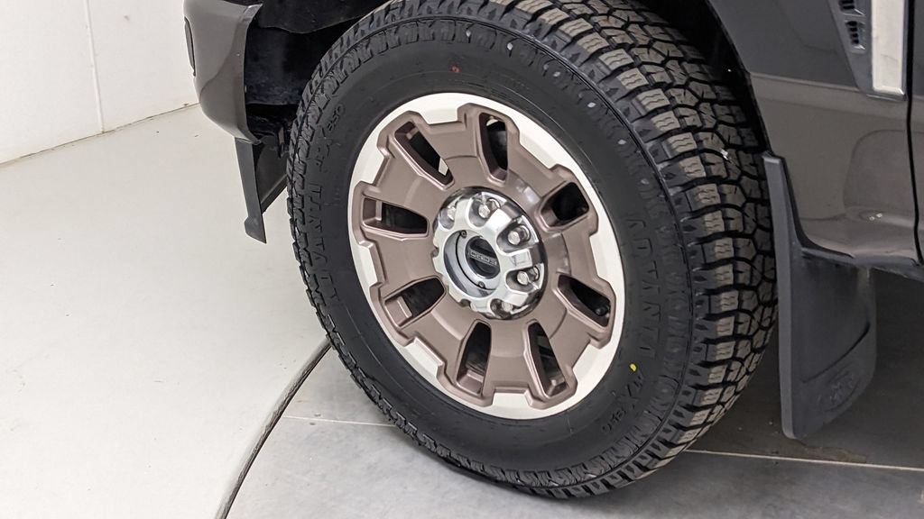 Certified 2024 Ford F250 King Ranch AWD/4WD image 5