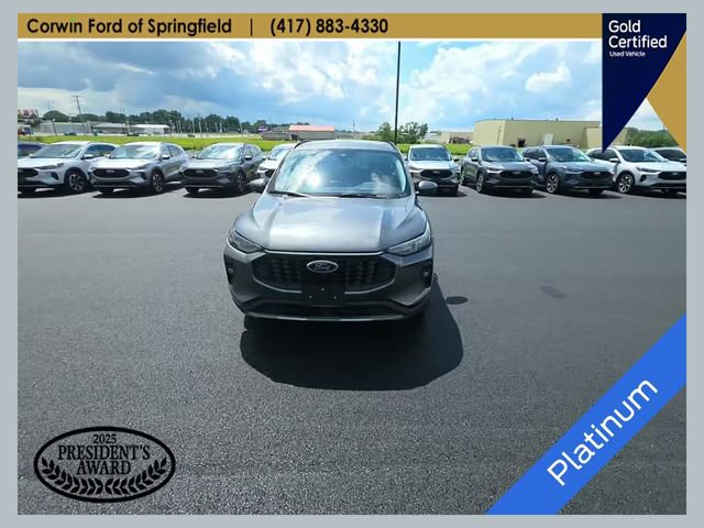 Certified 2025 Ford Escape Platinum AWD/4WD image 1
