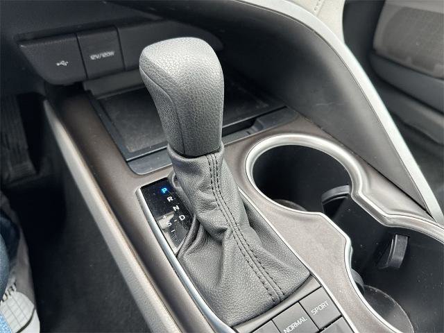 Used 2023 Toyota Camry LE image 16