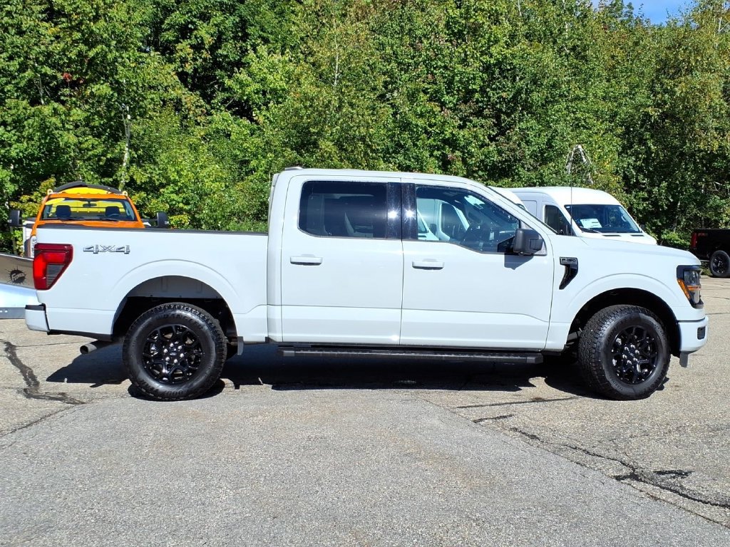 Certified 2024 Ford F150 XLT w/ XLT Black Appearance Package AWD/4WD image 3