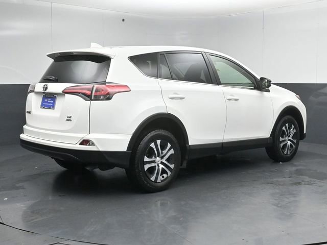 Used 2018 Toyota RAV4 LE w/ All Weather Liner Package AWD/4WD image 13