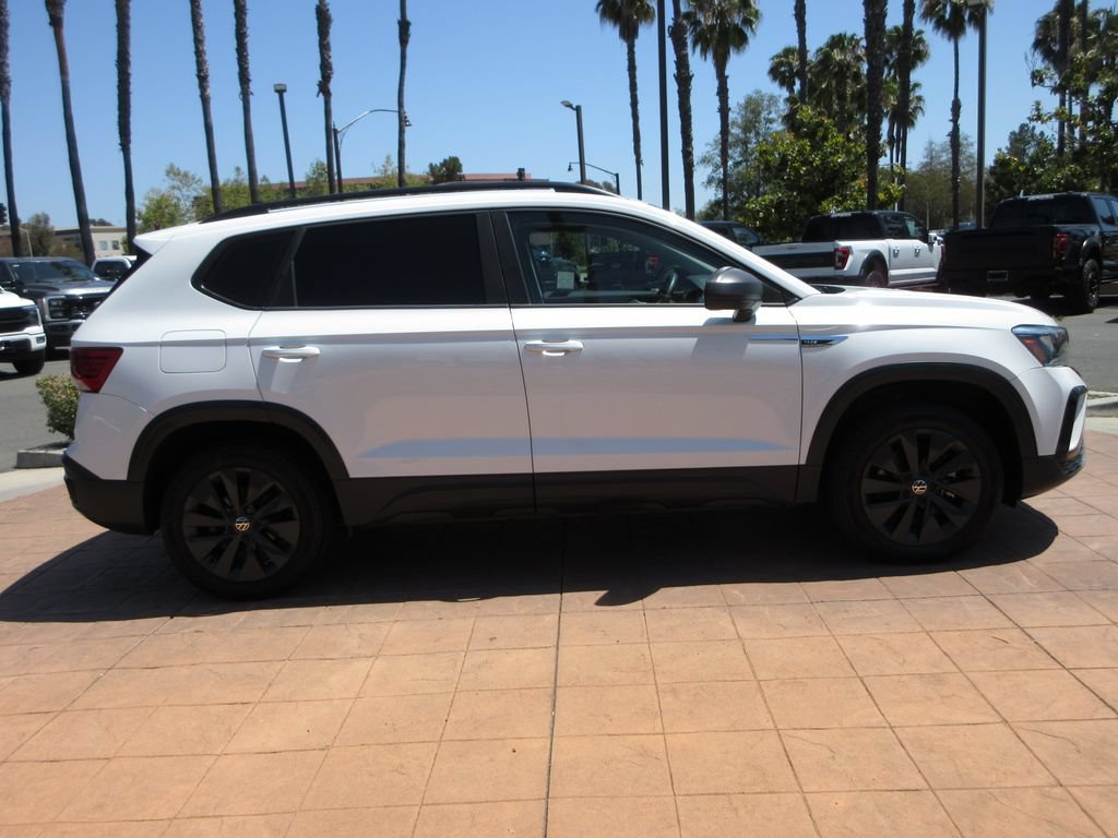Used 2022 Volkswagen Taos S w/ IQ Drive S Package FWD image 5
