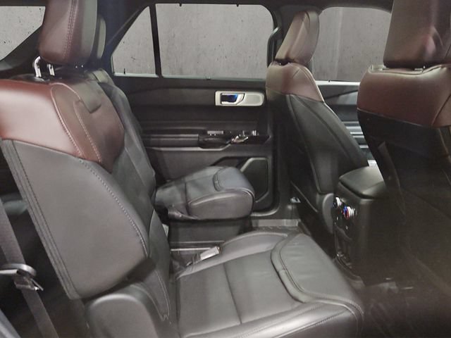 Certified 2023 Ford Explorer Platinum w/ Technology Package AWD/4WD image 21