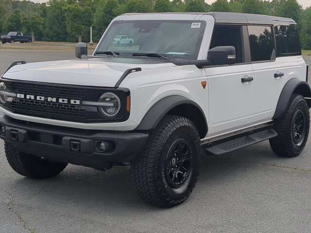 Certified 2025 Ford Bronco Badlands AWD/4WD image 8