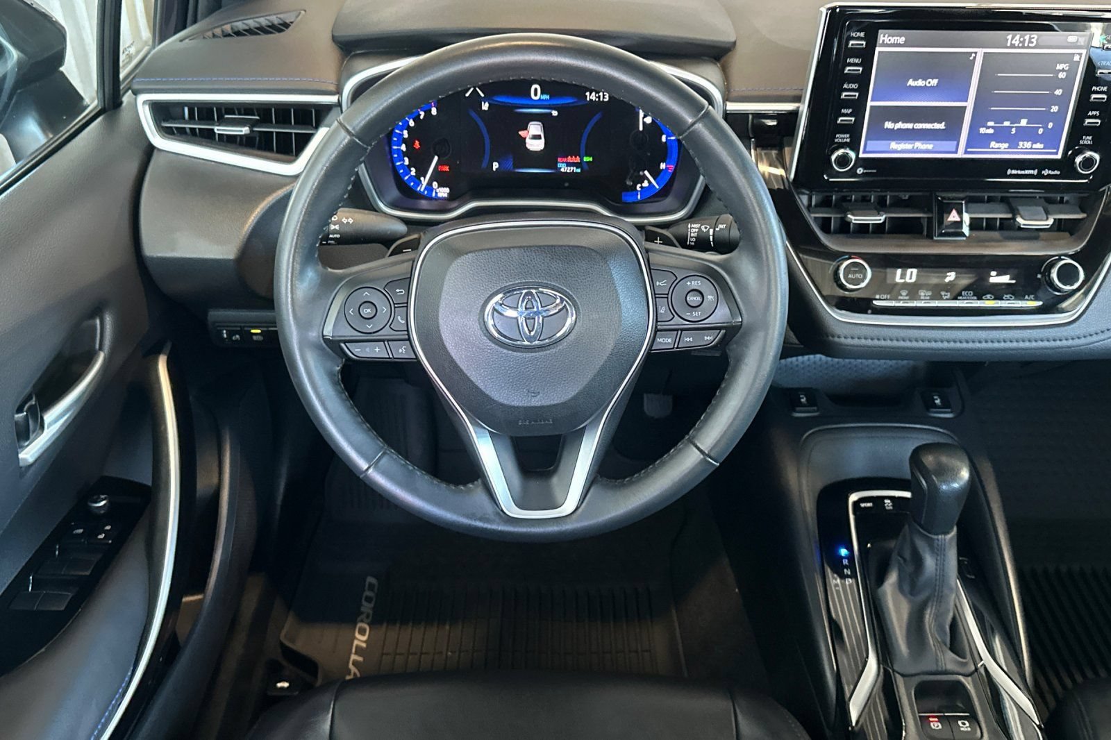 Used 2020 Toyota Corolla XSE FWD image 16